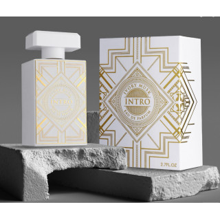 Fragrance World Intro Ivory Musk EDP 100 ml — vedere a produsului; prim-plan foarte apropiat; pe fundal alb