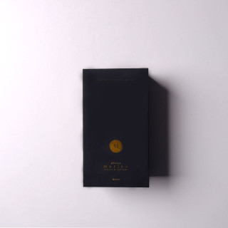 Royal Platinum Glorious MARLON Extrait de Parfum 100 ml — товар и упаковка; полная композиция; на светлом фоне