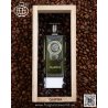 Fragrance World Qahwa EDP 100 ml — produkt ve stylizované kompozici; velmi detailní záběr; se složkami vůně