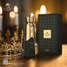 Fragrance World Sultan The Founder EDP 80 ml — toode stiliseeritud keskkonnas; väga lähivõte; puitpinnal