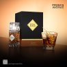 Fragrance World Royal Blend Extrait de Parfum 100 ml — productverpakking; zeer nabije close-up; op een tafel