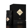 Royal Blend Nero Extrait de Parfum 100 ml — productverpakking; zeer nabije close-up; op een witte achtergrond; ruimste kadrering