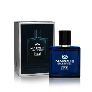 Fragrance World Marque 132 EDP 25 ml — товар и упаковка; крупный план; на белом фоне