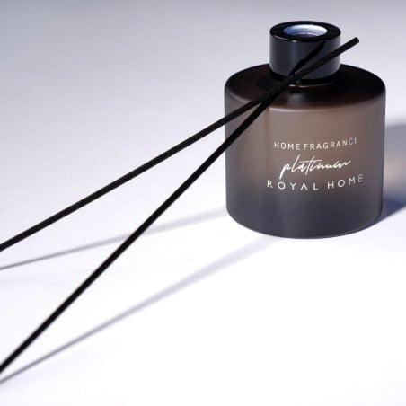 Platinum PINEAPLLE ➔ Royal Platinum ➔ Parfum d'ambiance en bâtonnets ➔ Royal Platinum ➔ Les odeurs de la maison ➔ 1