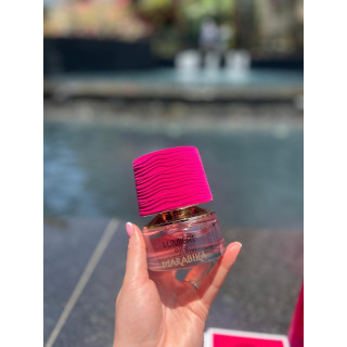 Fragrance World Lumiere Elle EDP 100 ml — изображение товара; очень крупный план; на белом фоне; самый близкий кадр