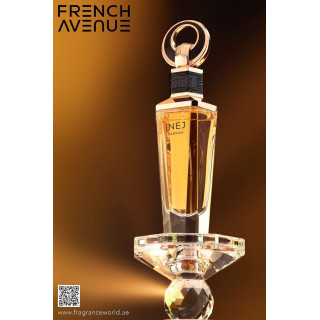 Fragrance World INEJ Parfum EDP 100 ml — productweergave; zeer nabije close-up; op een tafel