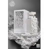 Fragrance World Varakh Silver EDP 100 ml — упаковка товара; очень крупный план; на белом фоне