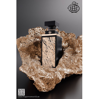 Fragrance World Varakh Gold EDP 100 ml — produktas stilizuotoje aplinkoje; stambus planas; ant akmens paviršiaus