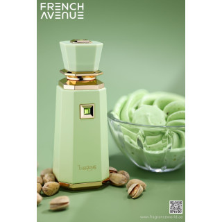 Fragrance World Luscious EDP 100 ml — productweergave; zeer nabije close-up; op een tafel