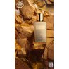 Fragrance World Grandeur EDP 100 ml — produktas stilizuotoje aplinkoje; stambus planas; baltame fone