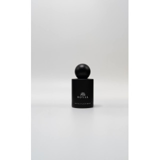 Royal Platinum Mr Royal Extrait de Parfum 50 ml — изображение товара; крупный план; на белом фоне; самый близкий кадр