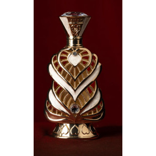 Fragrance World Mystery Essence 20 ml — изображение товара; очень крупный план; на белом фоне; самый широкий кадр