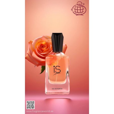 Fragrance World IS EDP 75 ml — товар в стилизованной композиции; очень крупный план; с цветами; самый близкий кадр
