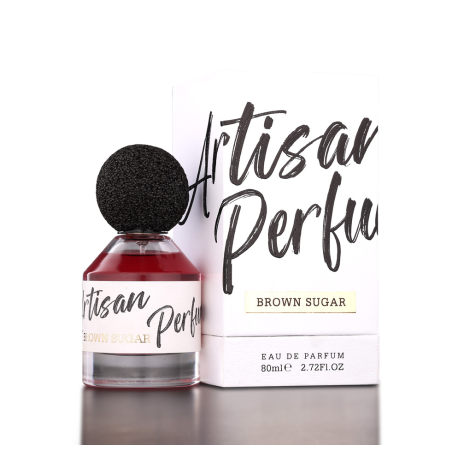 Fragrance World Artisan Perfume Brown Sugar EDP 80 ml — produkto vaizdas; stambus planas; šviesiame fone