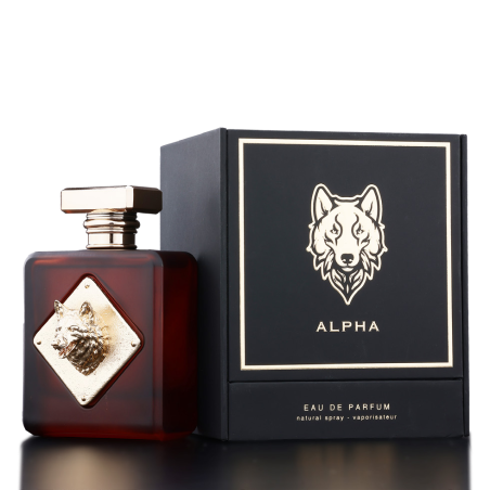 Fragrance World Alpha EDP 100 ml — товар и упаковка; крупный план; на тёмном фоне