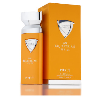 Fragrance World An Equestrian Series Pierce EDP 100 ml — producto y embalaje; primerísimo plano; sobre fondo claro