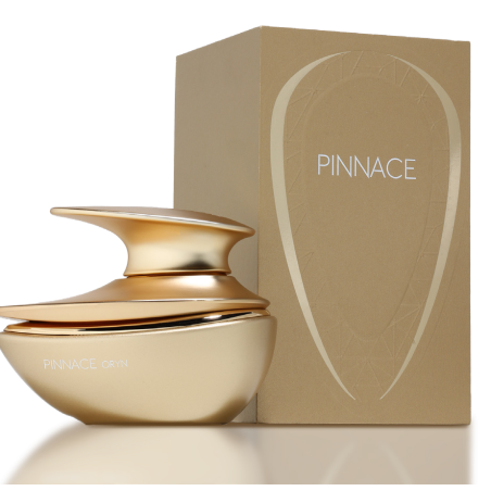 Fragrance World Pinnace Oryn EDP 100 ml — productweergave; zeer nabije close-up; op een lichte achtergrond