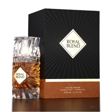 Royal Blend Extrait de Parfum 100 ml — productverpakking; zeer nabije close-up; op een witte achtergrond; meest nabije kadrering