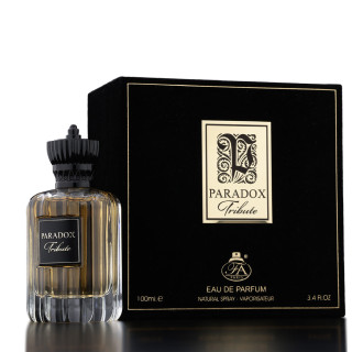 Fragrance World Paradox Tribute EDP 100 ml — widok produktu; bardzo bliskie ujęcie; na jasnym tle