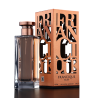 Fragrance World Francique 63,55 EDP 100 ml — товар и упаковка; очень крупный план; на светлом фоне