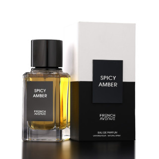 Fragrance World Spicy Amber EDP 100 ml — изображение товара; крупный план; на тёмном фоне