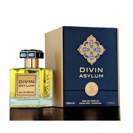 Fragrance World Divin Asylum EDP 100 ml — toode stiliseeritud keskkonnas; väga lähivõte; valgel taustal