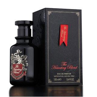 Fragrance World The Haunting Blend EDP 100 ml — toode ja pakend; lähivaade; tumedal taustal