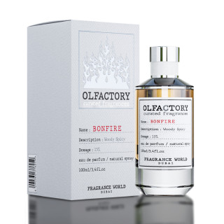 Fragrance World Olfactory Bonfire EDP 100 ml — prodotto e confezione; primo piano; su sfondo bianco