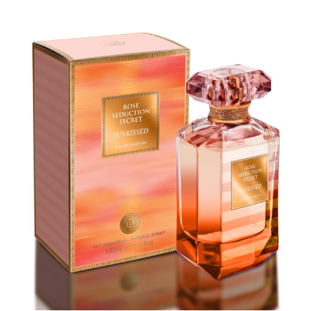 Fragrance World Rose Seduction Secret Sunkissed EDP 100 ml — toode ja pakend; väga lähivõte; tumedal taustal