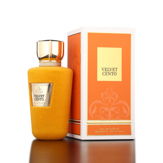 Fragrance World Velvet Cento EDP 100 ml — toode ja pakend; lähivaade; tumedal taustal