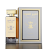Fragrance World Ameer Al Oud VIP White Oud EDP 100 ml — vue du produit; très gros plan; sur fond sombre