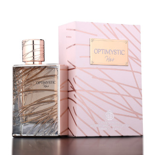 Fragrance World Optimystic for Her EDP 100 ml — изображение товара; очень крупный план; на тёмном фоне