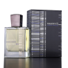 Fragrance World Esscentric 01 EDP 100 ml — Produktansicht; sehr nahe Detailaufnahme; auf dunklem Hintergrund