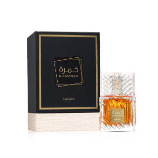 Lattafa Perfume Khamrah EDP 100 ml — confezione del prodotto; composizione completa; su sfondo bianco