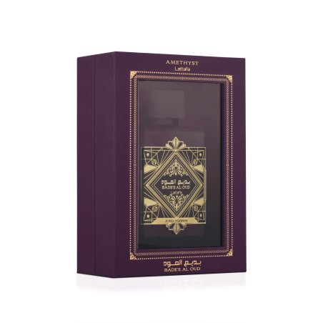 Lattafa Perfume Bade'e Al Oud Amethyst EDP 100 ml — produkto pakuotė; artimas vaizdas; baltame fone; plačiausias kadras