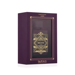 Lattafa Perfume Bade'e Al Oud Amethyst EDP 100 ml — produkto pakuotė; artimas vaizdas; baltame fone; plačiausias kadras
