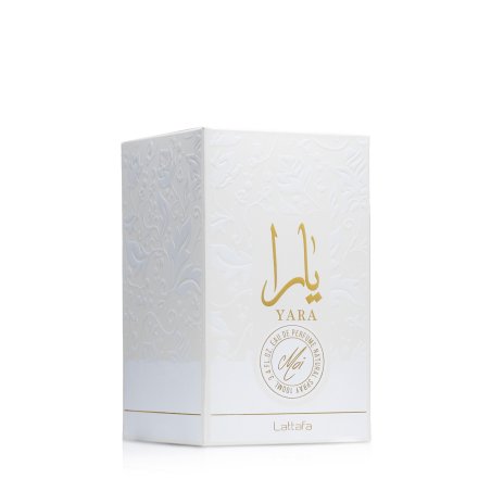 Lattafa Perfume Yara Moi EDP 100 ml — упаковка товара; широкая композиция; на белом фоне