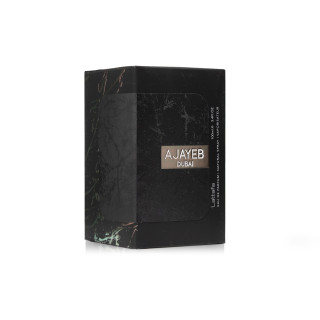 Lattafa Perfume Ajayeb Dubai EDP 100 ml — toote pakend; täiskompositsioon; valgel taustal