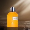 Lattafa Perfume Luminous Vivid Maison EDP 100 ml — товар в стилизованной композиции; очень крупный план; на цветном фоне