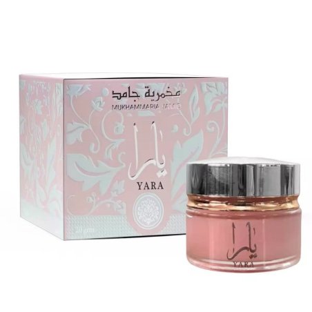 Lattafa Perfume Yara Mukhamaria Jamid 20 ml — product en verpakking; close-up; op een witte achtergrond; meest nabije kadrering