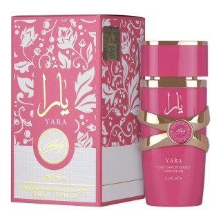Lattafa Perfume Yara Candy 20 ml — productverpakking; zeer nabije close-up; op een witte achtergrond