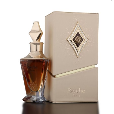 Fragrance World Psyche Femme Maison EDP 80 ml — товар и упаковка; очень крупный план; на белом фоне