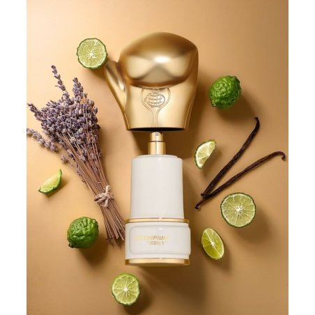 Fragrance World Champion Money EDP 80 ml — изображение товара; очень крупный план; с ингредиентами аромата