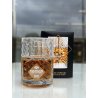 Fragrance World Marque 240 EDP 25 ml — товар и упаковка; очень крупный план; на белом фоне
