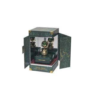Aurora Scents Royal Green EDP 100 ml — товар и упаковка; полная композиция; на белом фоне