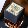 Aurora Scents Elite VIP EDP 100 ml — упаковка товара; очень крупный план; на цветном фоне