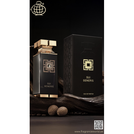 Fragrance World Sui Generis EDP 100 ml — προϊόν και συσκευασία; πολύ κοντινό πλάνο; σε λευκό φόντο