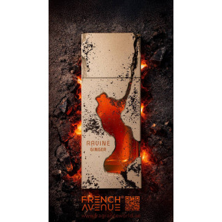 Fragrance World Ravine Ginger EDP 100 ml — άποψη προϊόντος; πολύ κοντινό πλάνο; σε λευκό φόντο; πιο ευρύ κάδρο