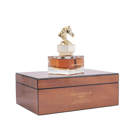 Aurora Scents The Garden of Eden EDP 100 ml — toode stiliseeritud keskkonnas; täiskompositsioon; valgel taustal
