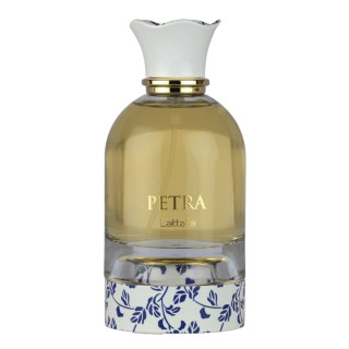 Lattafa Perfume Petra EDP 100 ml — изображение товара; крупный план; на белом фоне; самый широкий кадр